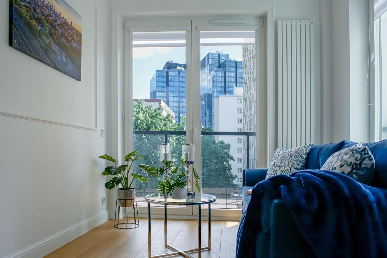 Warsaw Seasons By Alluxe Boutique Apartments 외부 사진