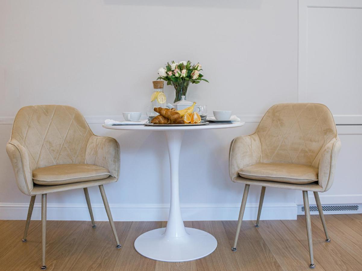 Warsaw Seasons By Alluxe Boutique Apartments 외부 사진