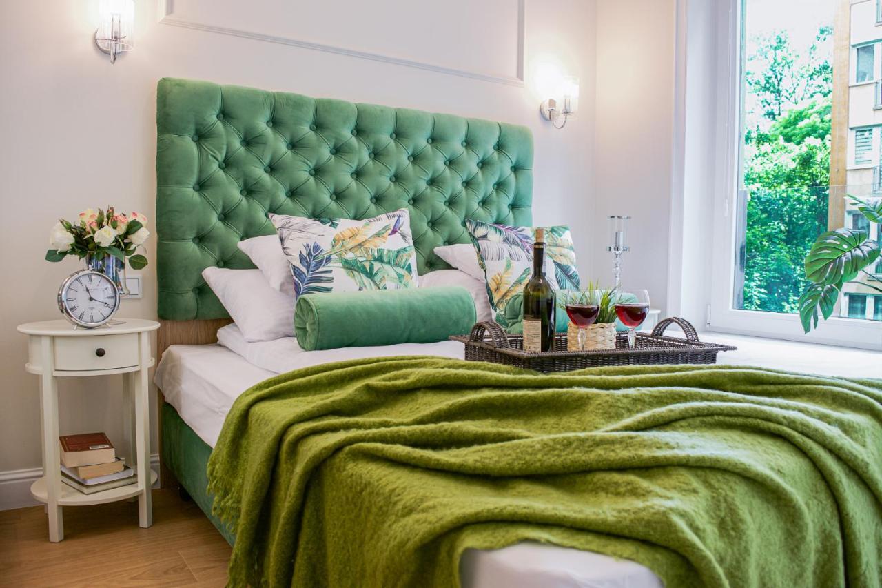 Warsaw Seasons By Alluxe Boutique Apartments 외부 사진