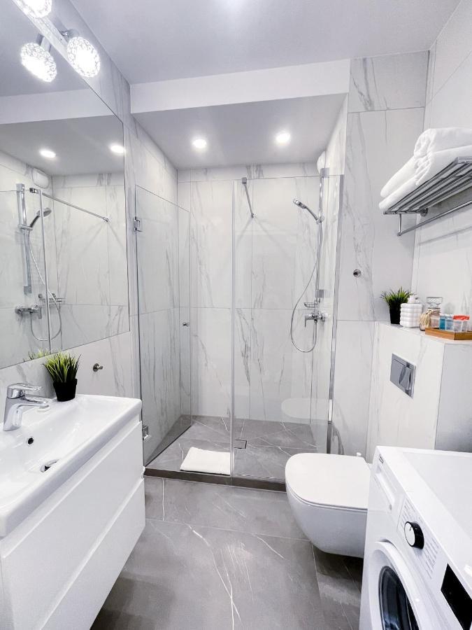 Warsaw Seasons By Alluxe Boutique Apartments 외부 사진