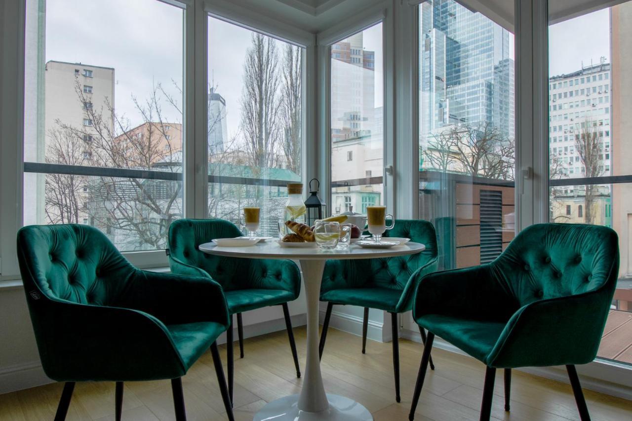 Warsaw Seasons By Alluxe Boutique Apartments 외부 사진