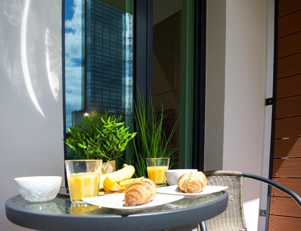 Warsaw Seasons By Alluxe Boutique Apartments 외부 사진