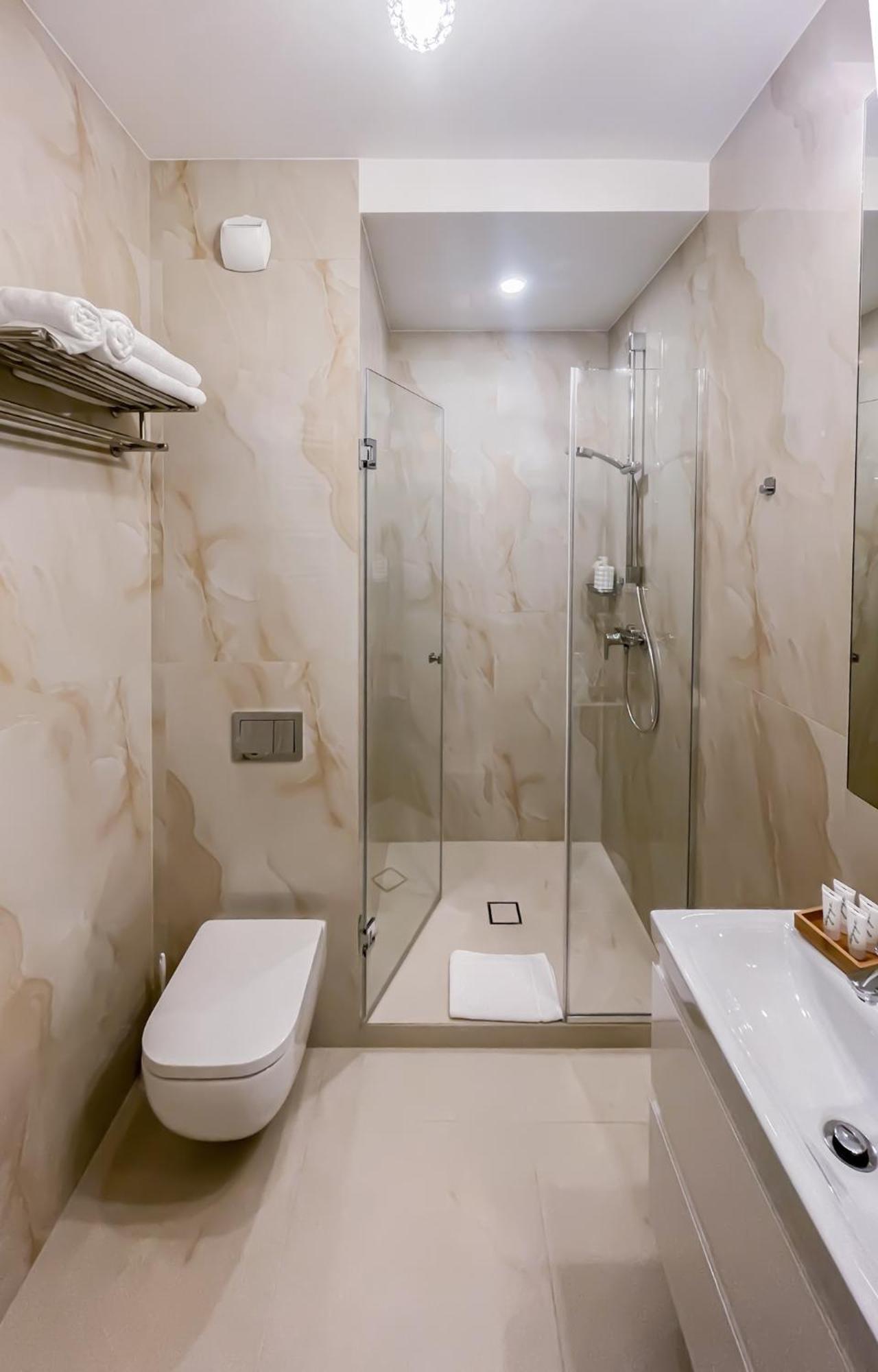 Warsaw Seasons By Alluxe Boutique Apartments 객실 사진